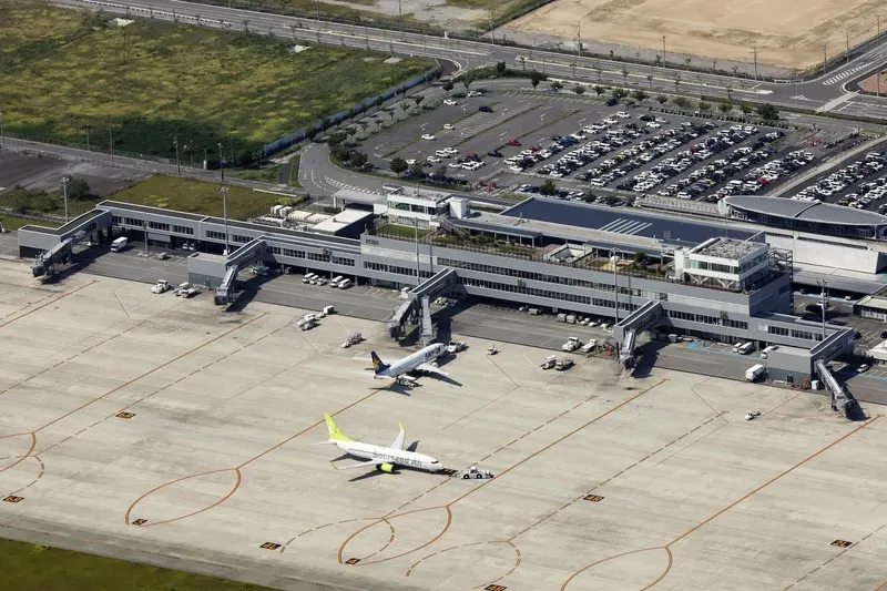 今後は神戸空港の改築が必要